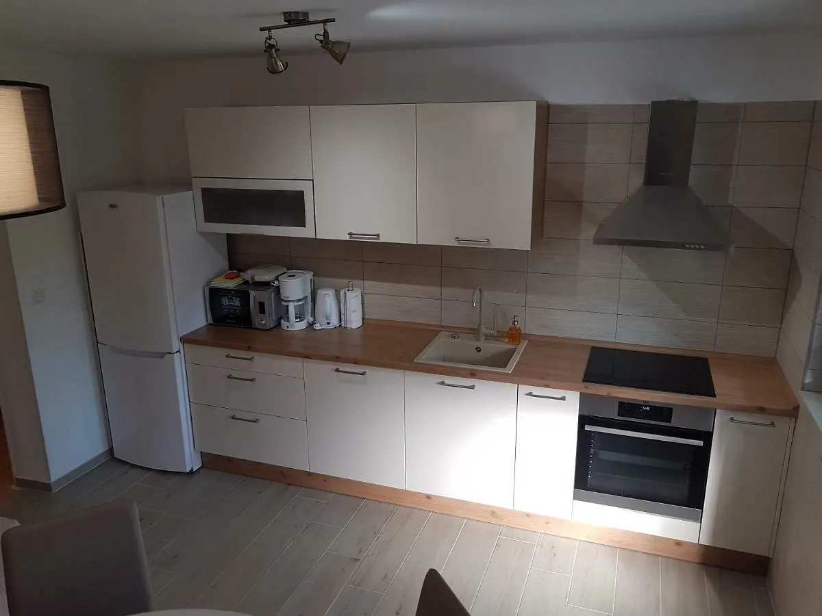 Apartments Marusic - Kristijan Lopar Kroatien